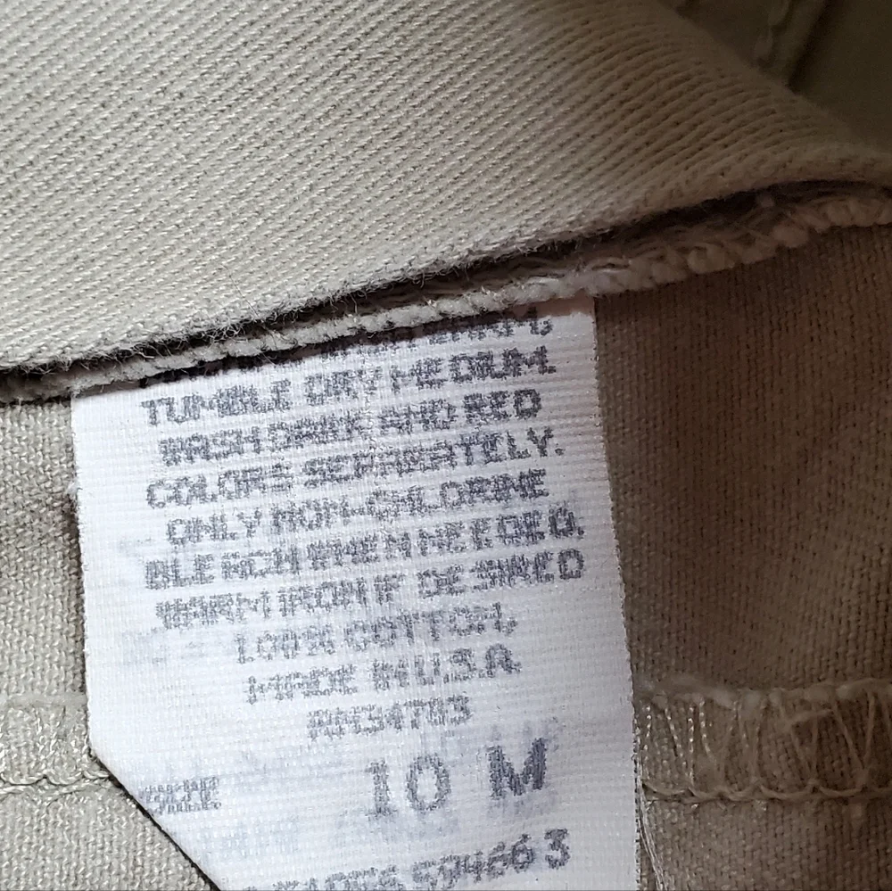 VINTAGE Lee Riveted High Rise Waist USA Made Large Pocket Khaki Shorts 10M
